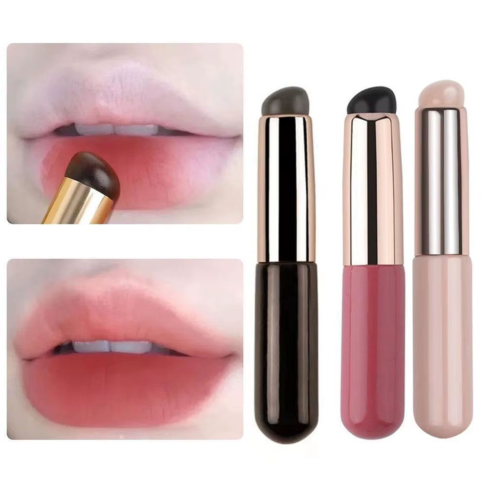 Elevate Your Beauty Game with the Silicone Lip Brush - Achieve Flawless Lips and Perfect Concealment!