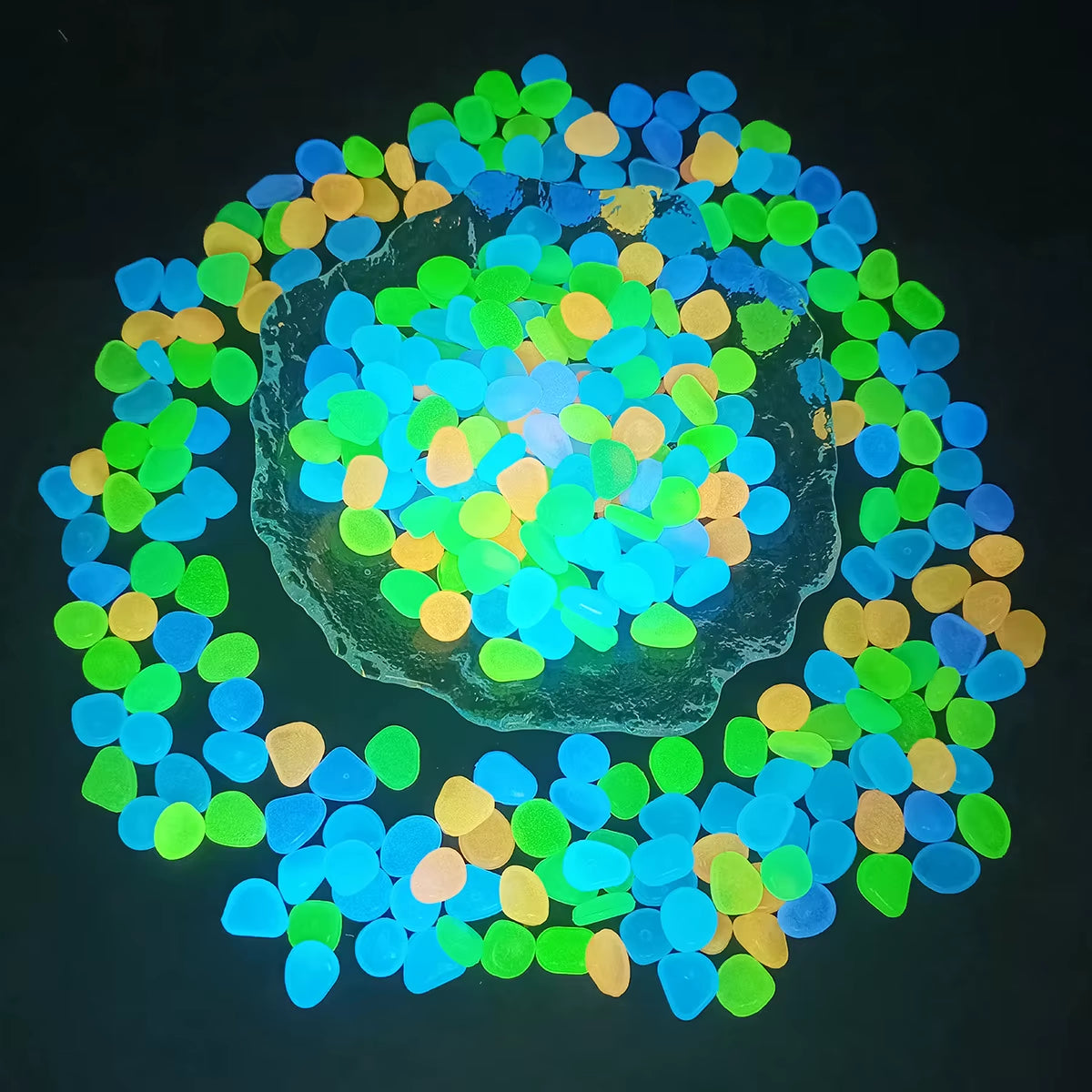 Glow-in-the-Dark Luminous Stones - 100pcs Fluorescent Decorative Gems for Gardens & Fish Tanks