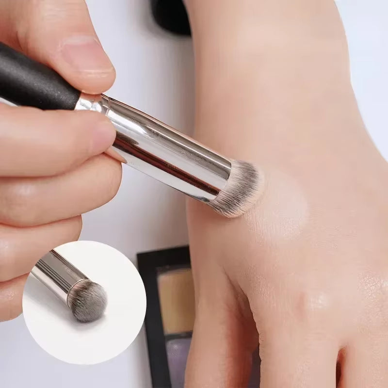 Foundation Concealer Brush Premium 